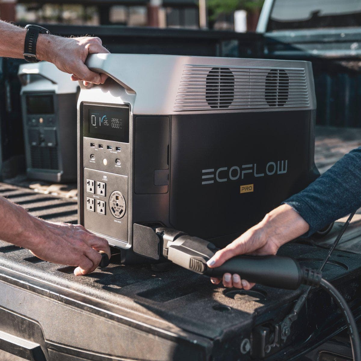 Load image into Gallery viewer, EcoFlow EV X-Stream Adapter (EcoFlow DELTA Pro)
